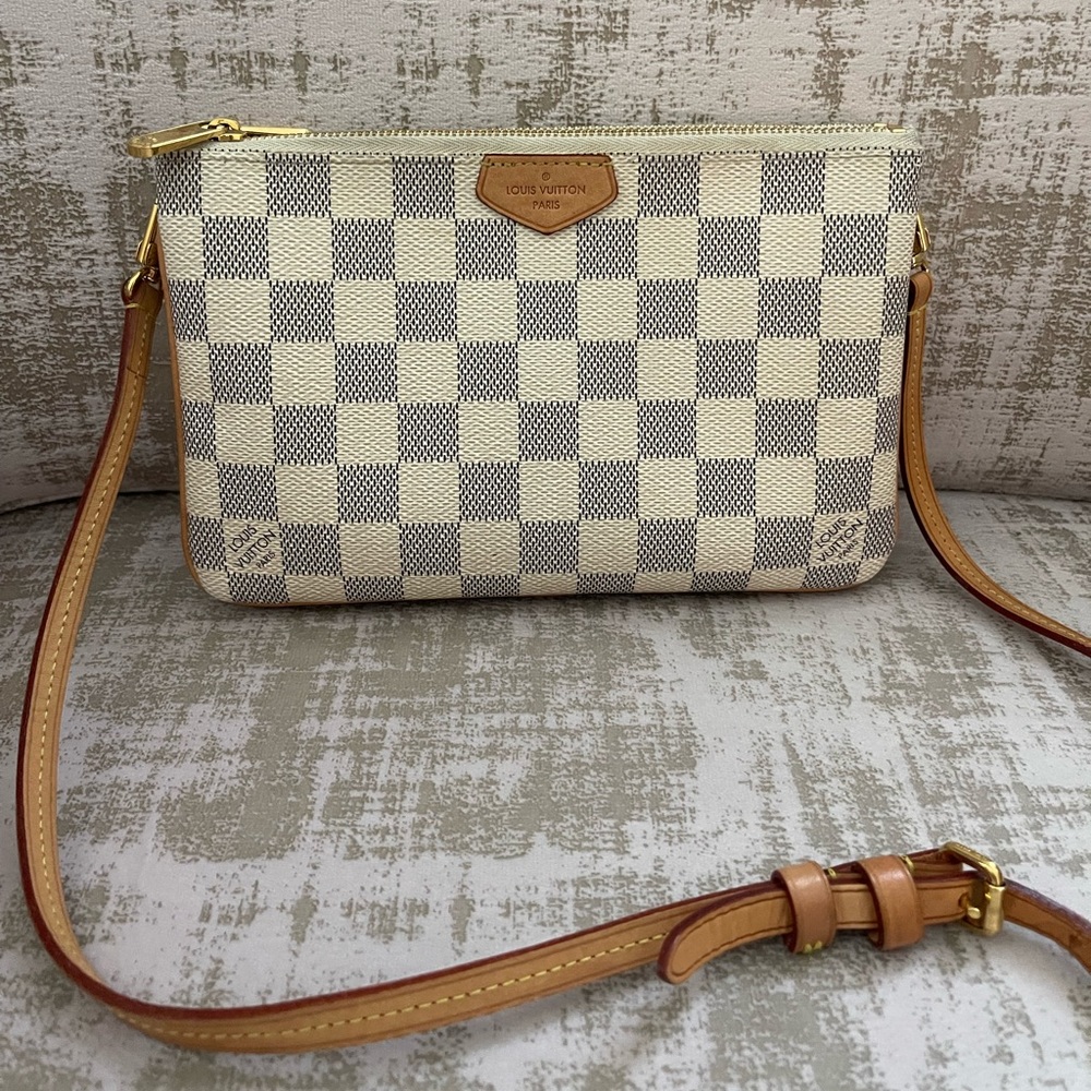 authentic LOUIS VUITTON Damier Azur Double Zip Pochette